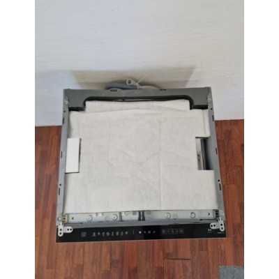 Lavastoviglie sotto piano pannello acciaio inox Classe B