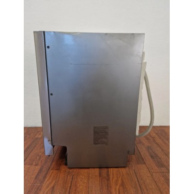 Lavastoviglie sotto piano pannello acciaio inox Classe B