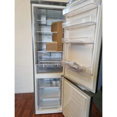 Frigorifero combinato LG serie 5 Classe B