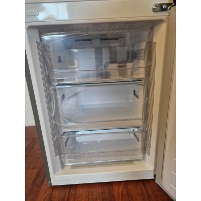 Frigorifero combinato LG serie 5 Classe B